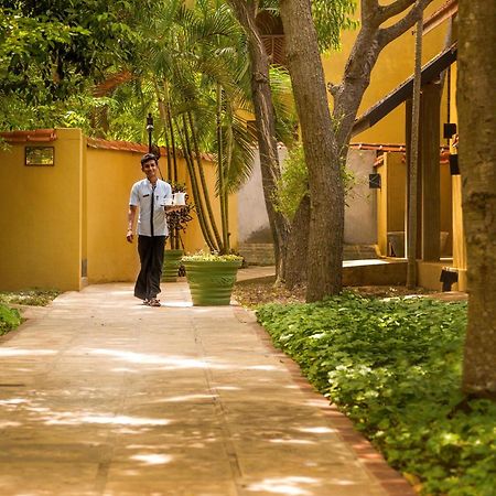 Jetwing Ayurveda Pavilions Negombo Exterior foto